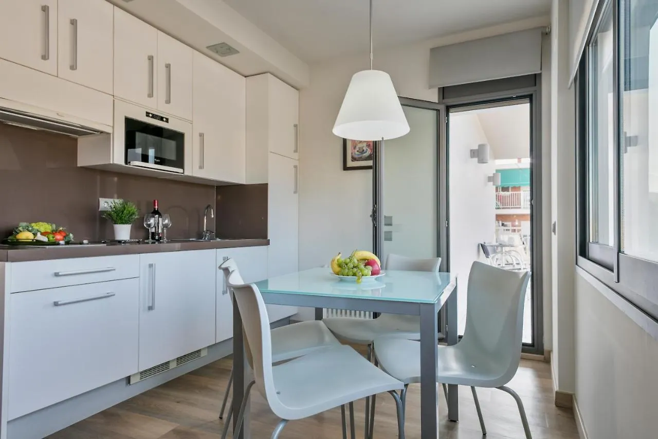 Apartamentos Marfina Castelldefels 0*,  Spanyolország