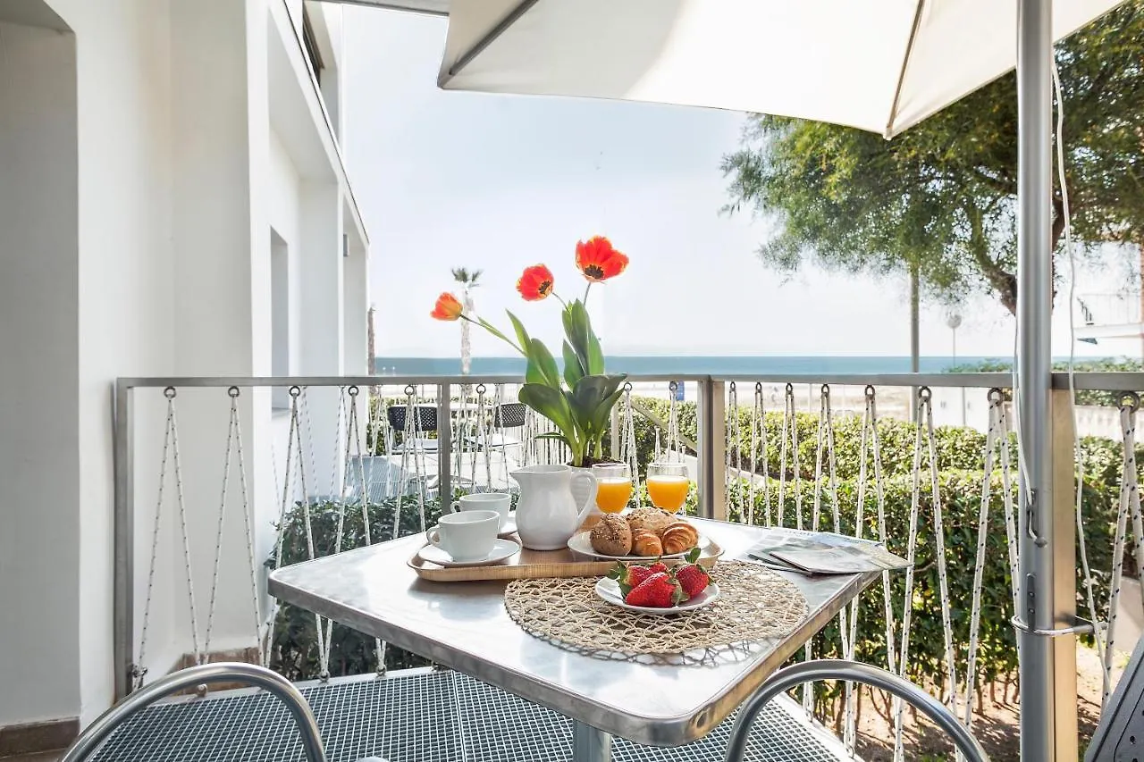 Apartamentos Marfina Castelldefels Apartman